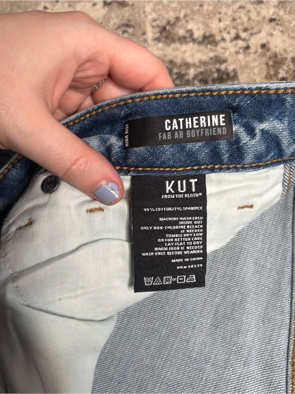 Kut from the Kloth Light Blue Catherine Fab Ab Boyfriend Jeans Size 14 - Picture 8 of 9